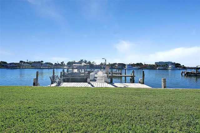 $275,000 | 1315 Bayshore Drive, Unit 102, Fort Pierce, FL 34949