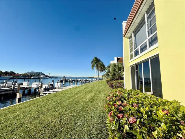 $275,000 | 1315 Bayshore Drive, Unit 102, Fort Pierce, FL 34949