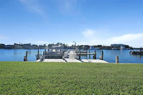 $275,000 | 1315 Bayshore Drive, Unit 102, Fort Pierce, FL 34949