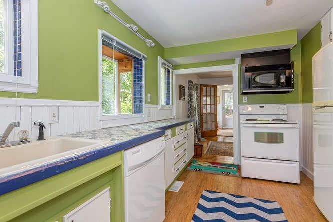 16 Charles Road Cape Elizabeth, ME 04107 - Photo 14 of 35 Photo