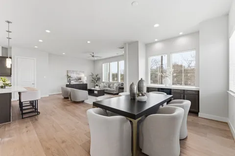 $450,000 | 1361 Moy Street, Houston, TX 77007