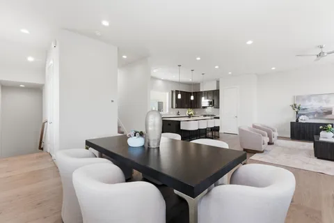 $450,000 | 1361 Moy Street, Houston, TX 77007