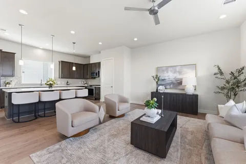 $450,000 | 1361 Moy Street, Houston, TX 77007