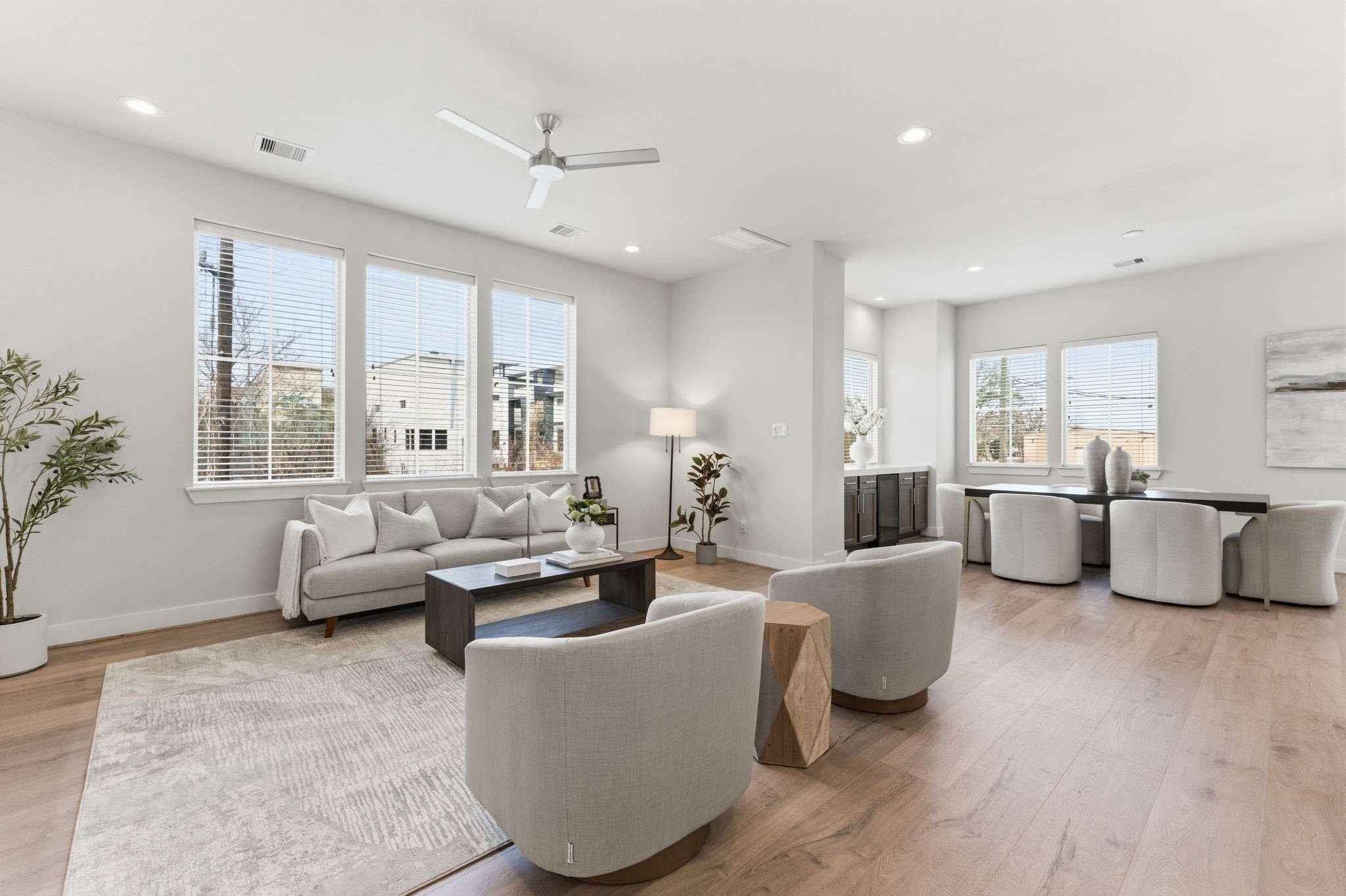 1361 Moy Street Houston, TX 77007 - Photo 22 of 37