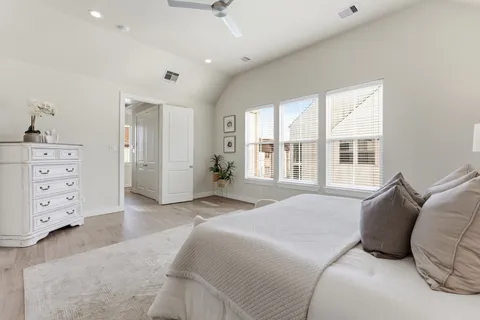 $450,000 | 1361 Moy Street, Houston, TX 77007