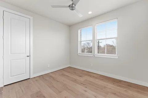 $450,000 | 1361 Moy Street, Houston, TX 77007