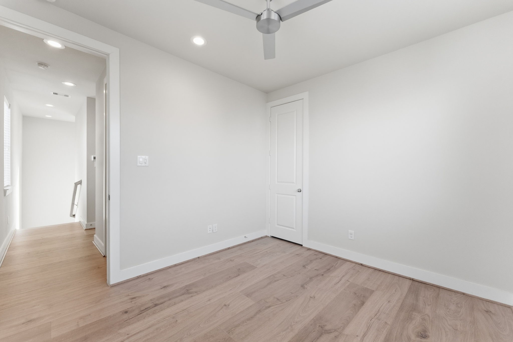 1361 Moy Street Houston, TX 77007 - Photo 30 of 37