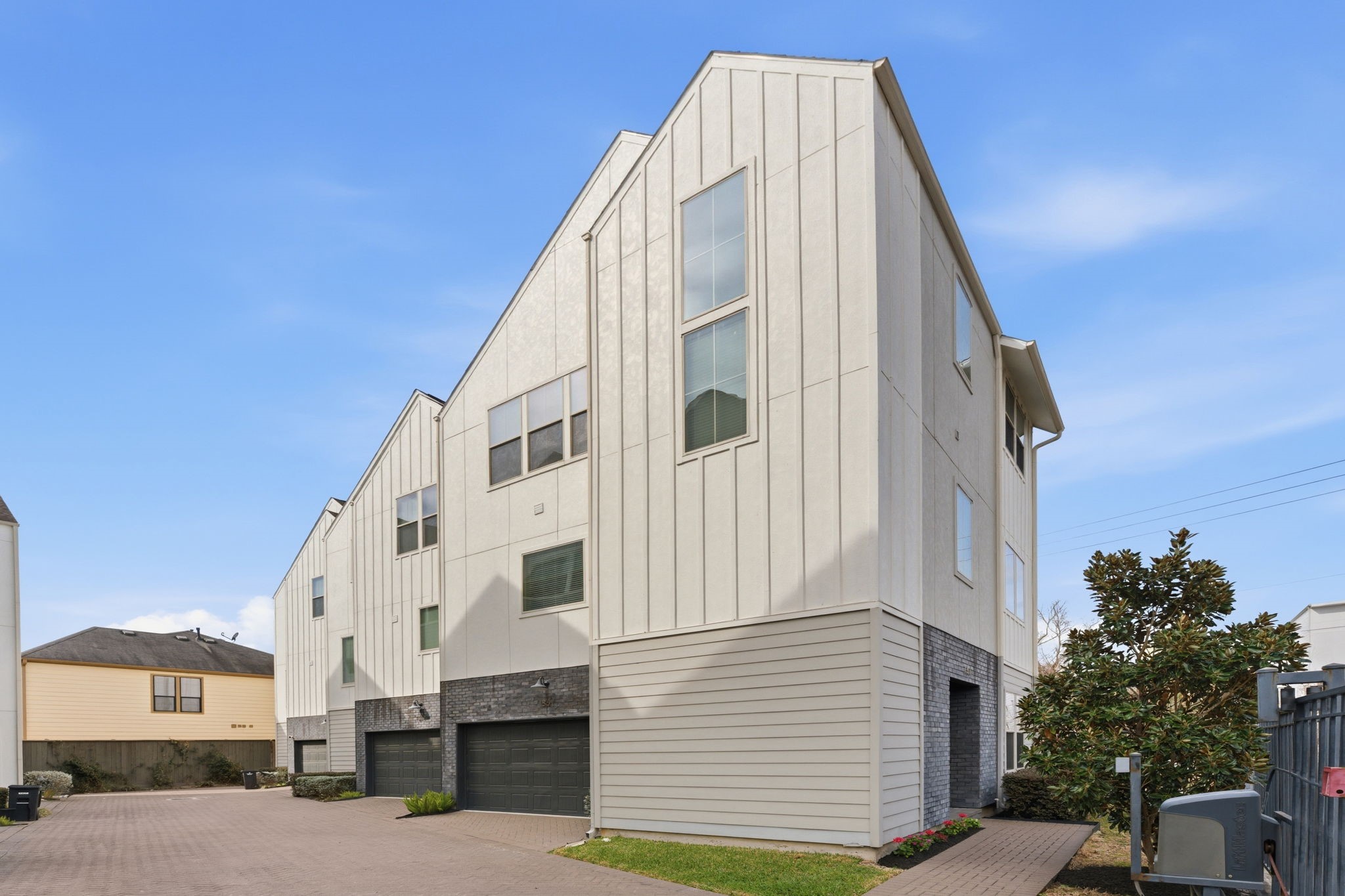 1361 Moy Street Houston, TX 77007 - Photo 34 of 37