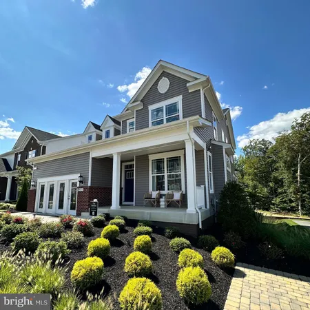 $684,990 | 5438 Newport Circle, White Plains, MD 20695