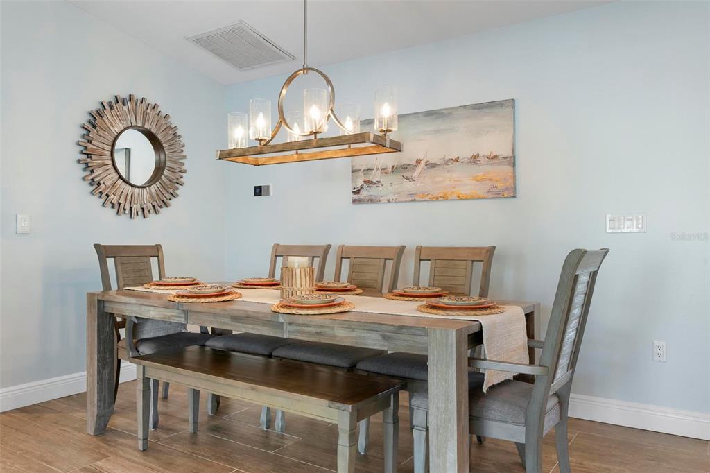607 North Point Drive Holmes Beach, FL 34217 - Photo 18 of 81