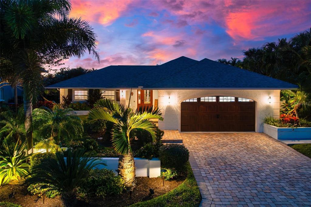 607 North Point Drive Holmes Beach, FL 34217 - Photo 62 of 81
