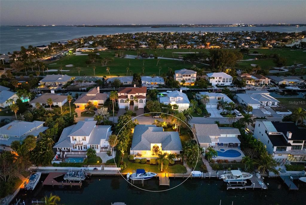 607 North Point Drive Holmes Beach, FL 34217 - Photo 65 of 81