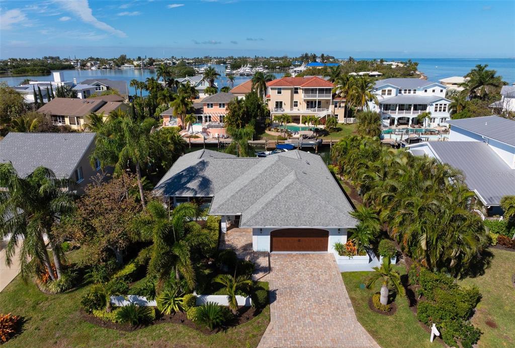 607 North Point Drive Holmes Beach, FL 34217 - Photo 68 of 81