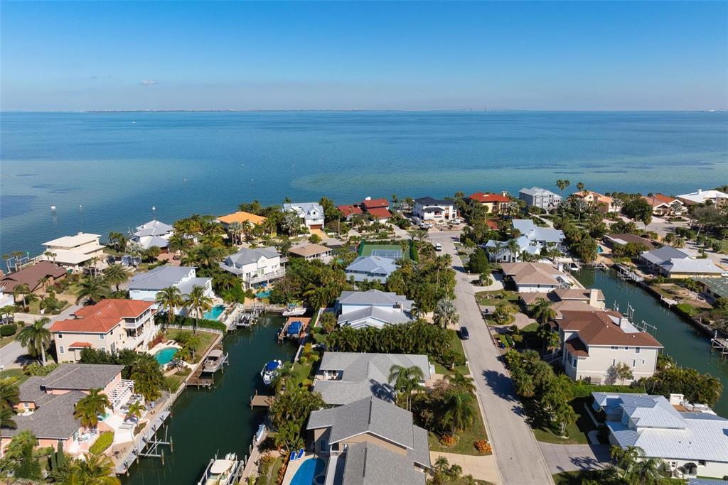 607 North Point Drive Holmes Beach, FL 34217 - Photo 80 of 81