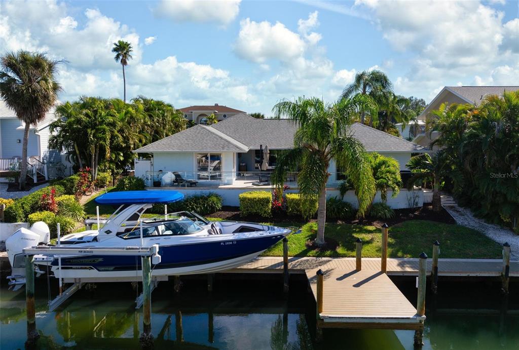 607 North Point Drive Holmes Beach, FL 34217 - Photo 81 of 81
