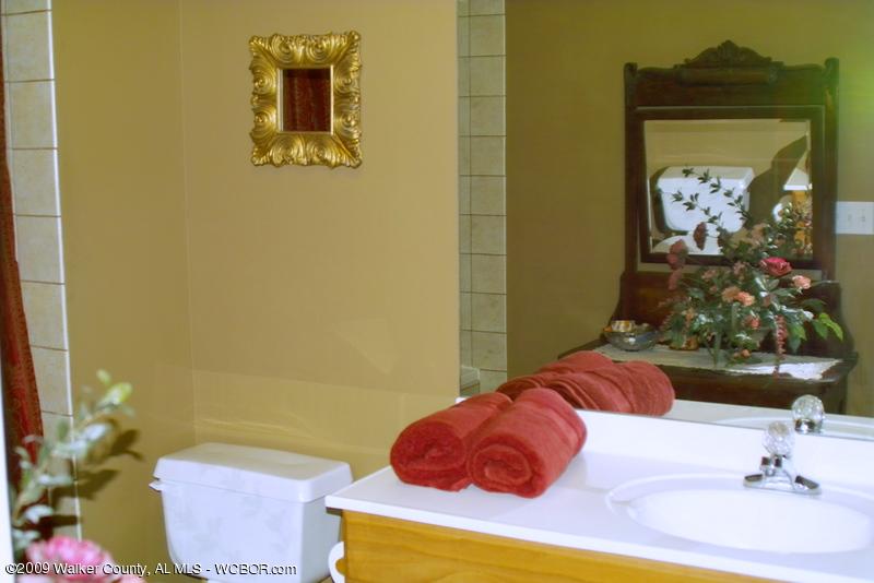 3252 Sunlight Road Jasper, AL 35504 - Photo 17 of 22 Gallery Image 17