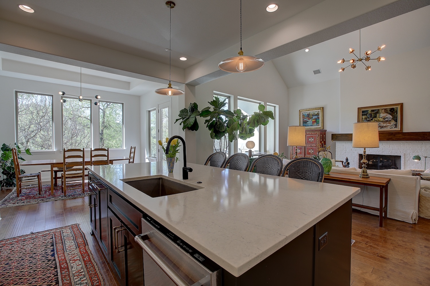 129 Hollytree Court Georgetown, TX 78628 - Photo 5 of 40 Cooks dream kitchen has plenty of counter and prep space. Center island has room for 4 to sit and more to stand.