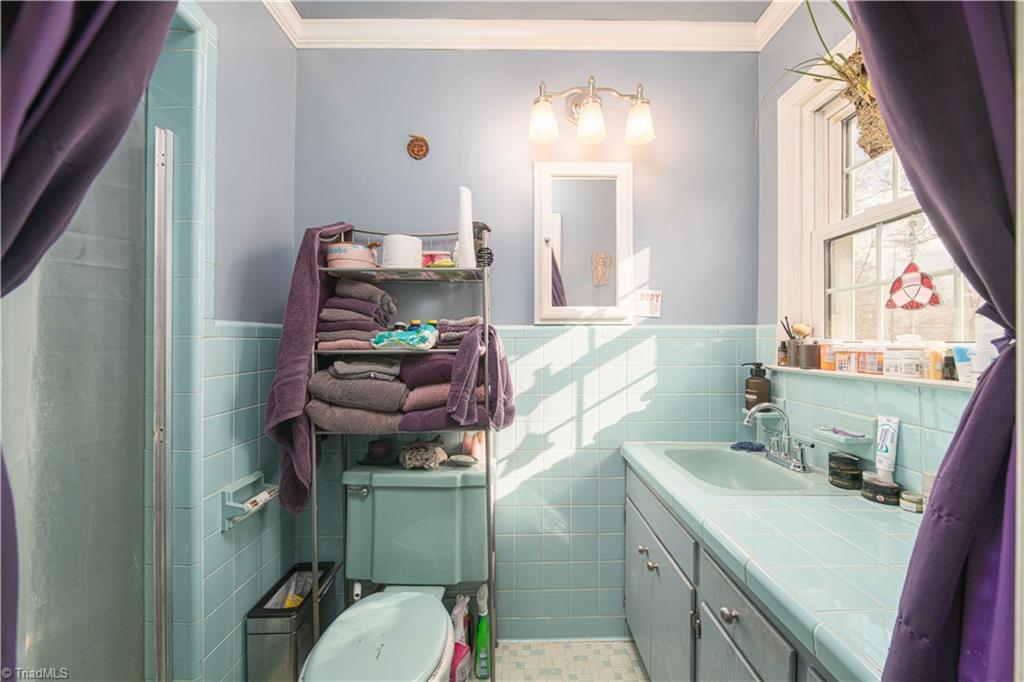 1139 Kentmere Road Greensboro, NC 27406 - Photo 15 of 24