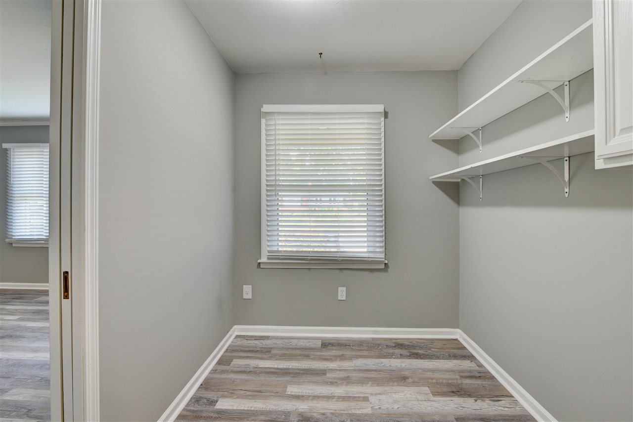 1452 Whitewater Road Memphis, TN 38117 - Photo 4 of 20