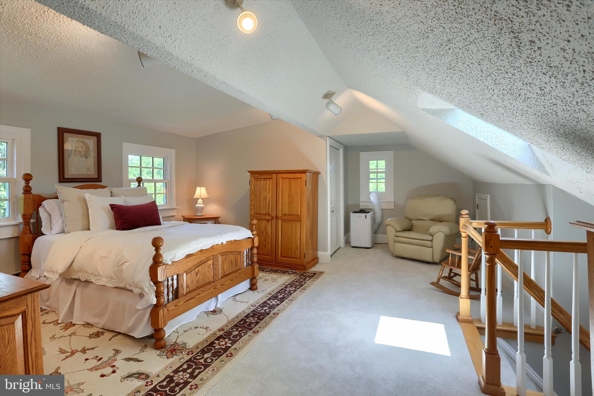 737 Piketown Road Harrisburg, PA 17112 - Photo 29 of 73 3rd Floor Bedroom
