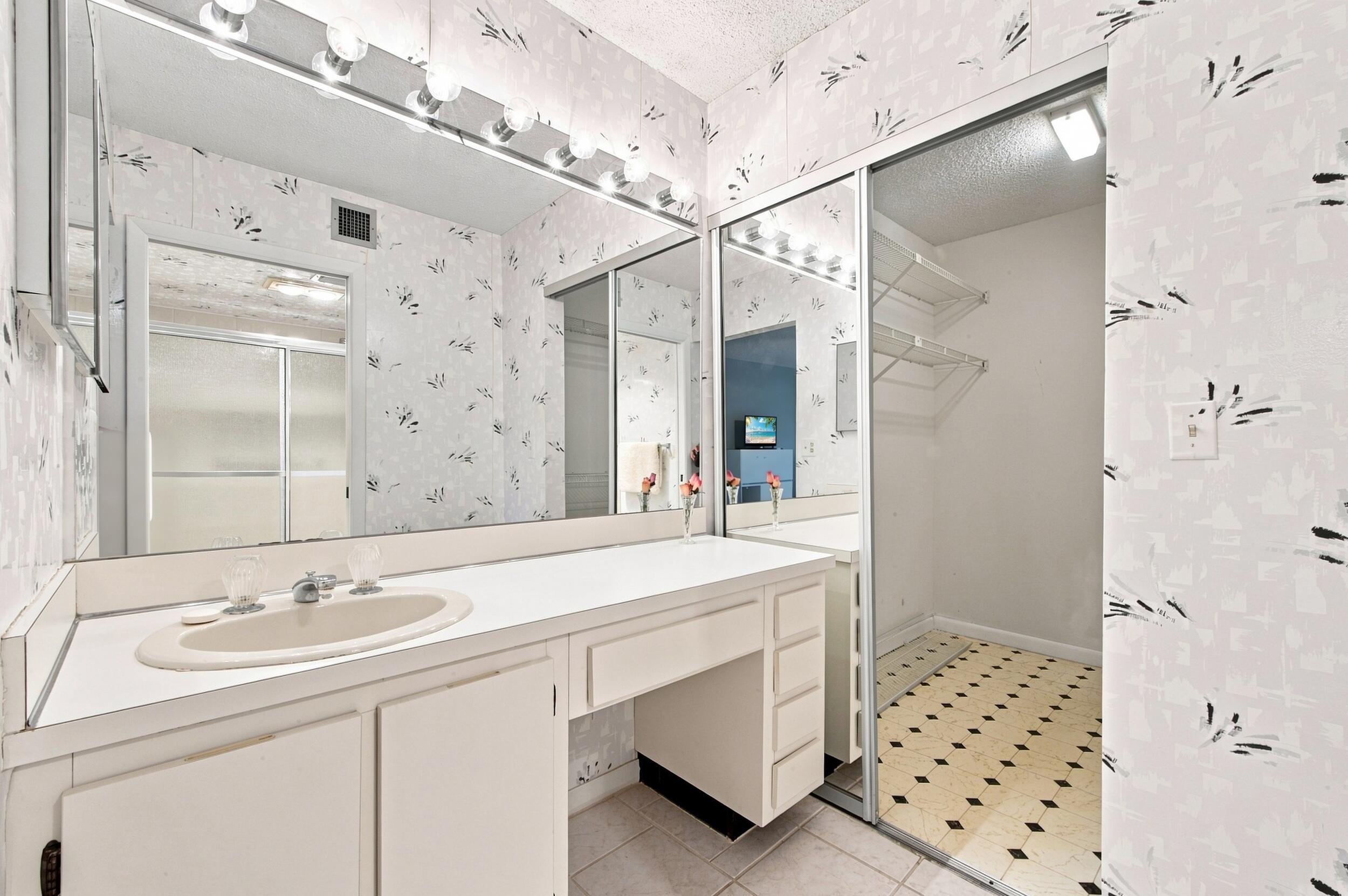 15075 Witney Road, Unit 303 Delray Beach, FL 33484 - Photo 23 of 77 25__d4s1235