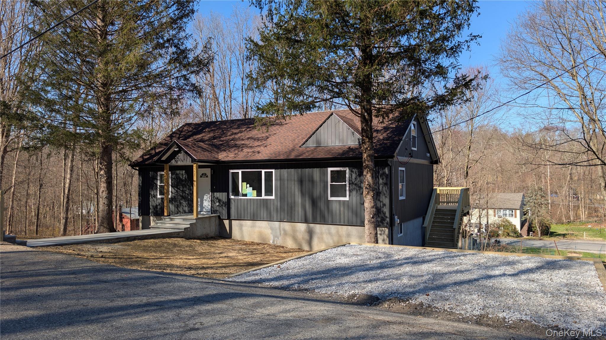 9 Park Road Carmel, NY 10512 - Photo 2 of 46