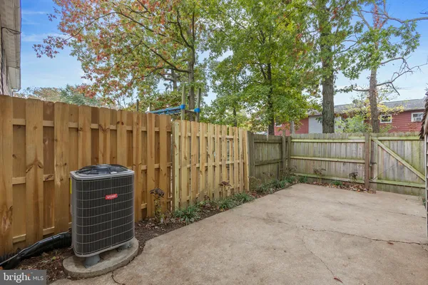 $1,875 | 924 Bellows Avenue, Fredericksburg, VA 22405