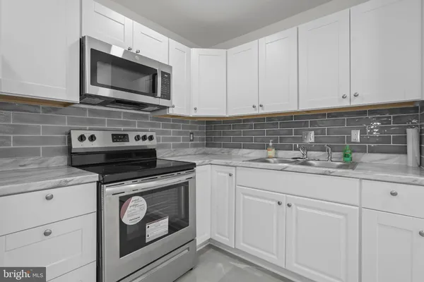 $1,875 | 924 Bellows Avenue, Fredericksburg, VA 22405