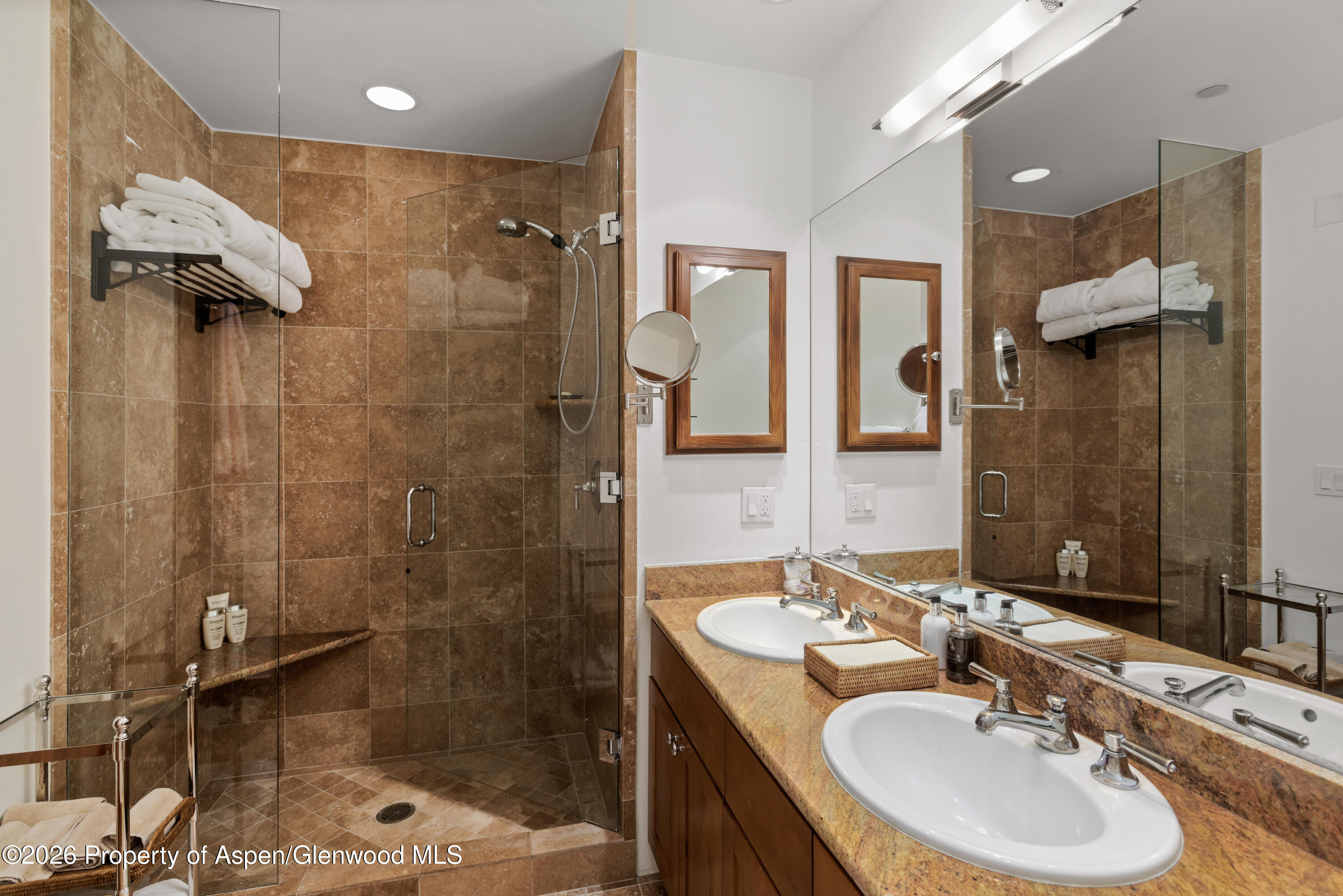 507 West Main Street, Unit C101 Aspen, CO 81611 - Photo 10 of 17 11-ChristianaC101_HiRes_210729011
