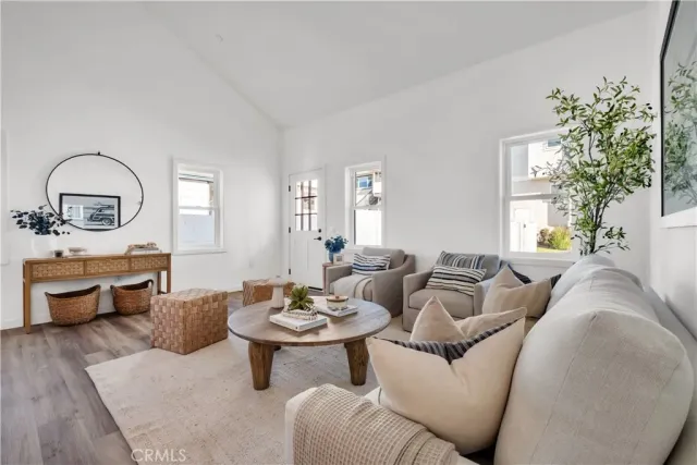 $1,475,000 | 228 Arena Street, Unit B, El Segundo, CA 90245