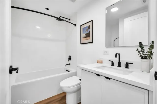 $1,475,000 | 228 Arena Street, Unit B, El Segundo, CA 90245