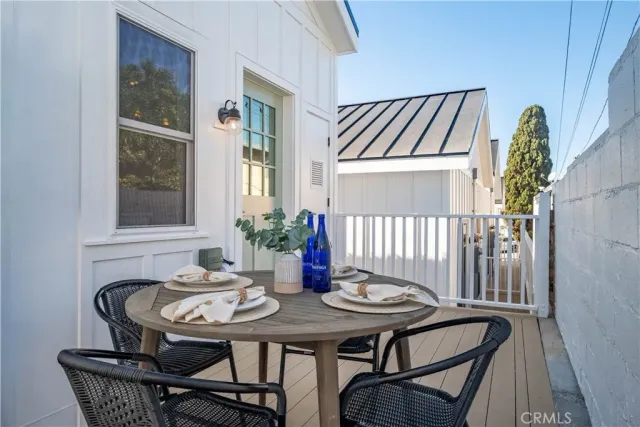 $1,475,000 | 228 Arena Street, Unit B, El Segundo, CA 90245