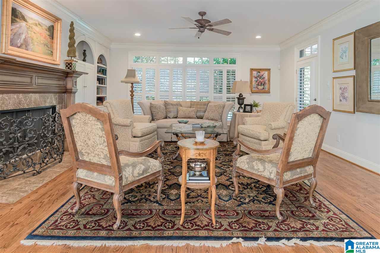 2048 Magnolia Ridge Birmingham, AL 35243 - Photo 8 of 50