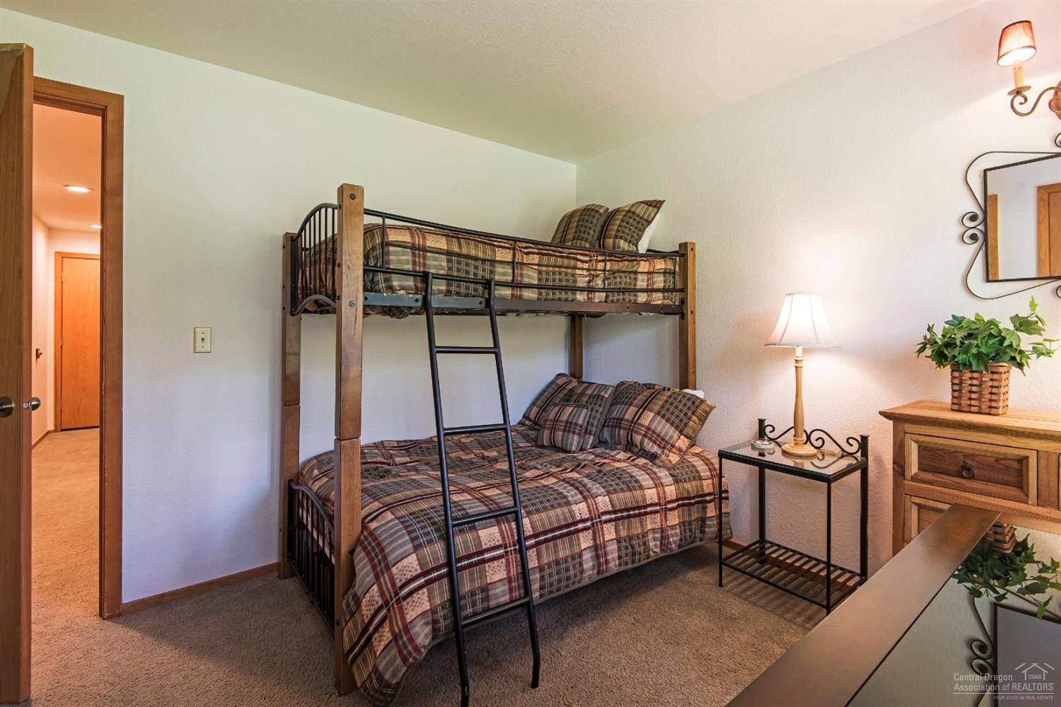 17776 West Core Road Sunriver, OR 97707 - Photo 12 of 17 Additional Photo
