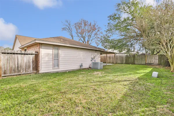 $1,700 | 7214 Dogwood Trail Drive, Humble, TX 77346