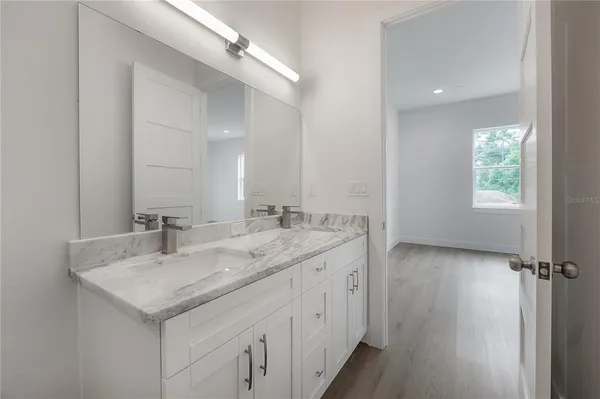 $564,900 | 5530 North 9th Street, Unit 3, Tampa, FL 33604