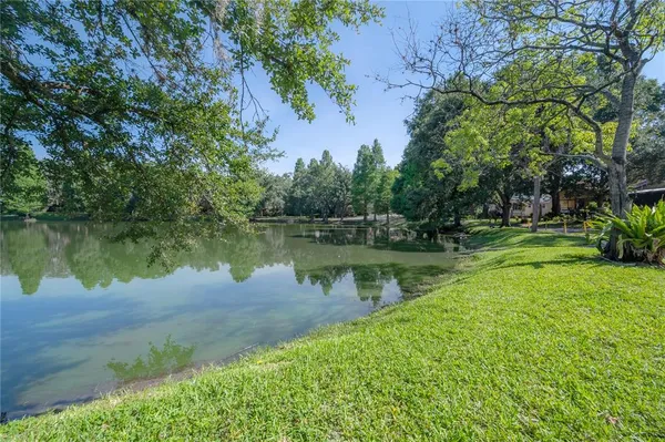 $564,900 | 5530 North 9th Street, Unit 3, Tampa, FL 33604
