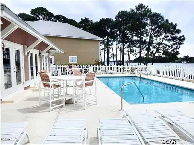 $3,400 | 7009 North Lagoon Drive, Unit 116, Panama City, FL 32408