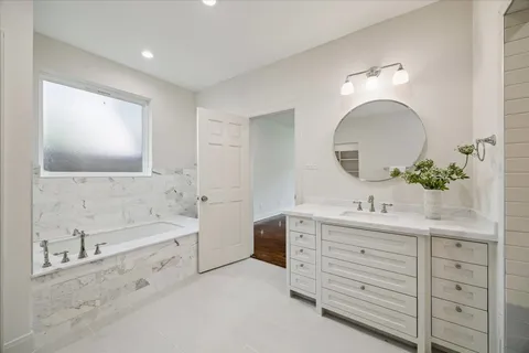 $1,150,000 | 15911 Redwood Pl Drive, Houston, TX 77079
