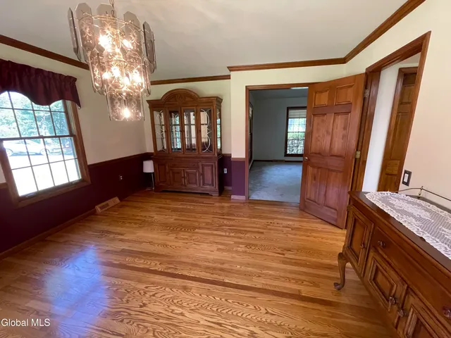 $3,500 | 8 Timberwick Drive, Halfmoon, NY 12065