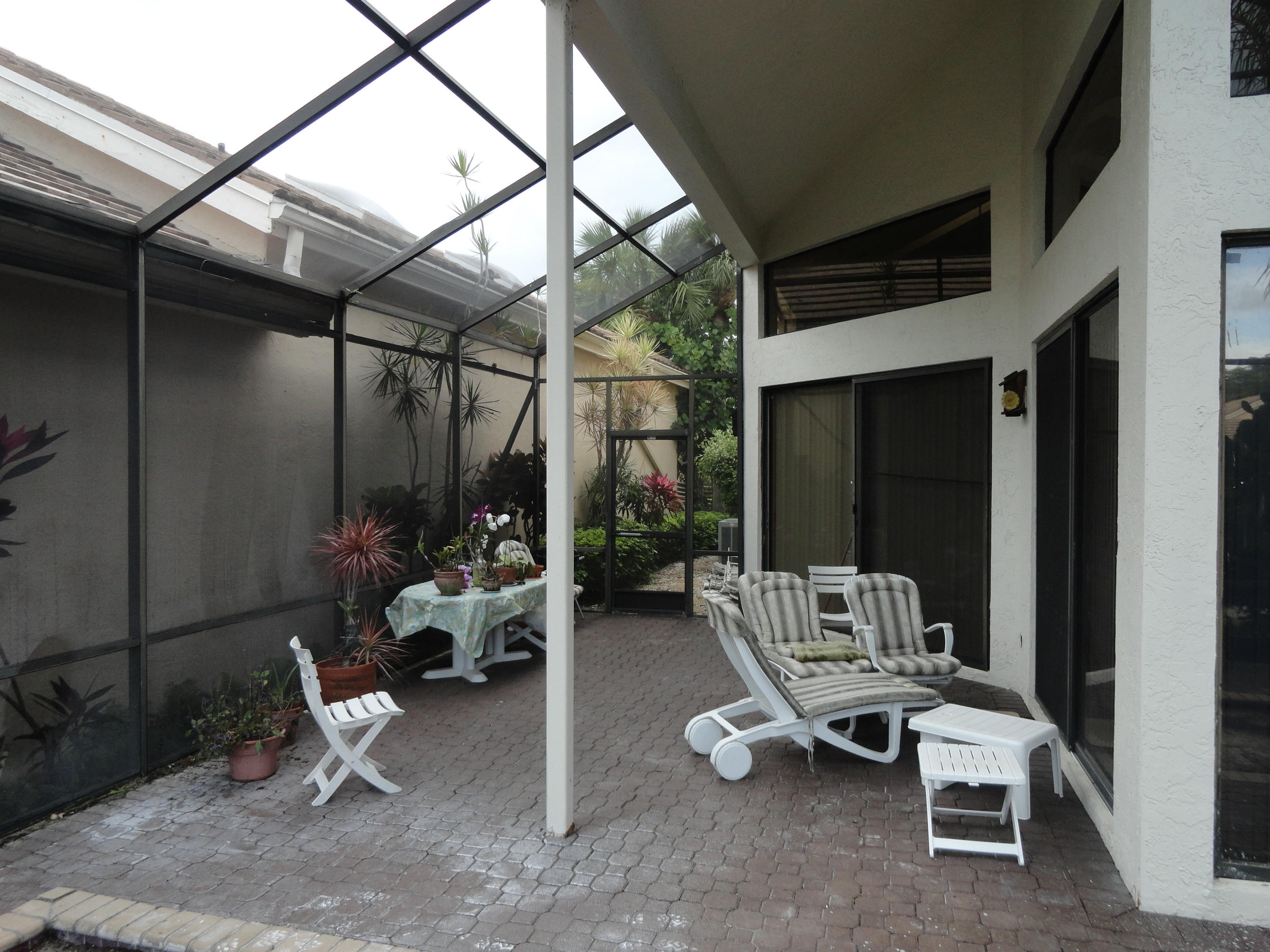 20036 Waters Edge Circle Boca Raton, FL 33434 - Photo 12 of 25 OUTSIDE AREA