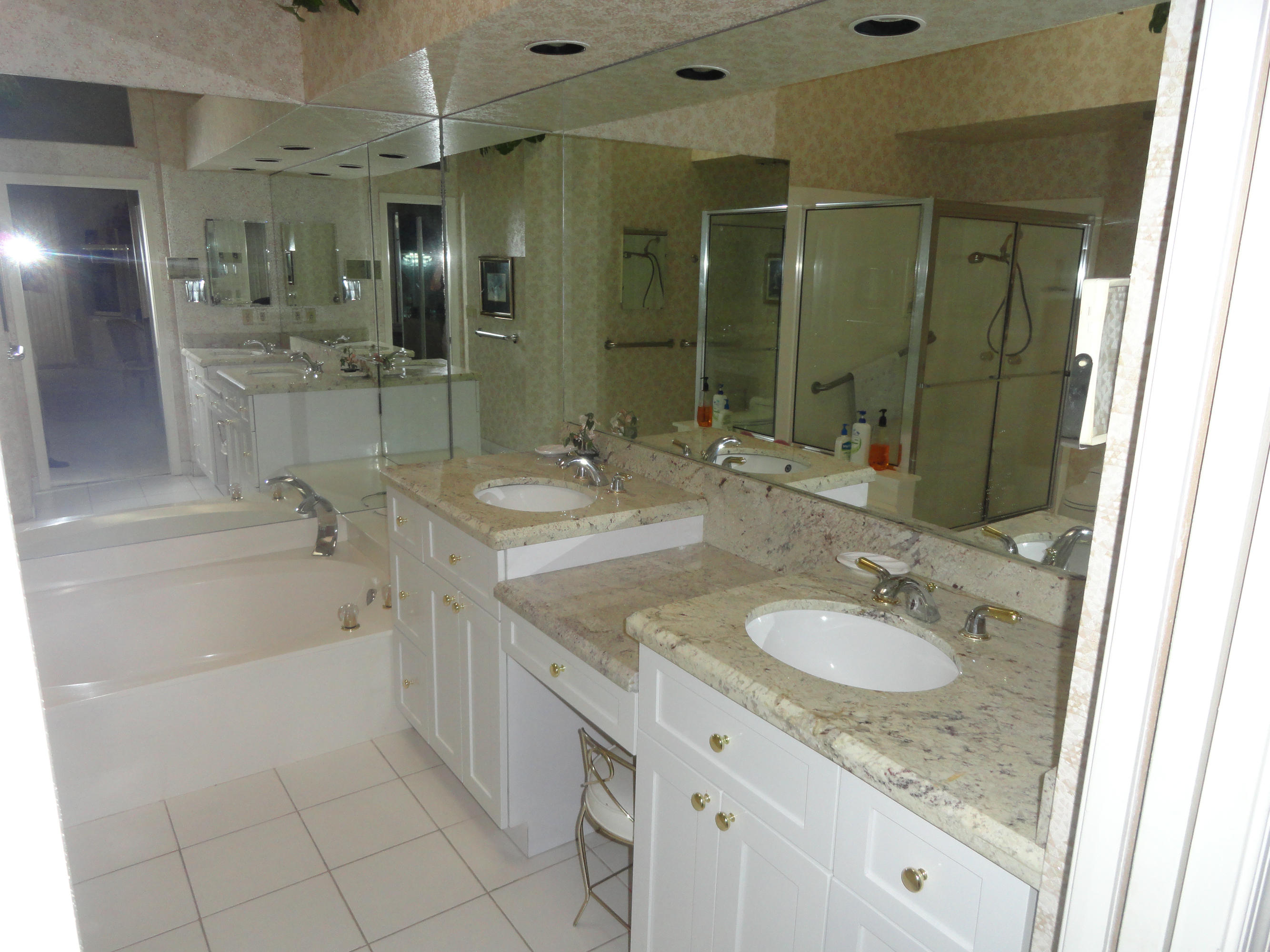 20036 Waters Edge Circle Boca Raton, FL 33434 - Photo 17 of 25 MASTER BATH