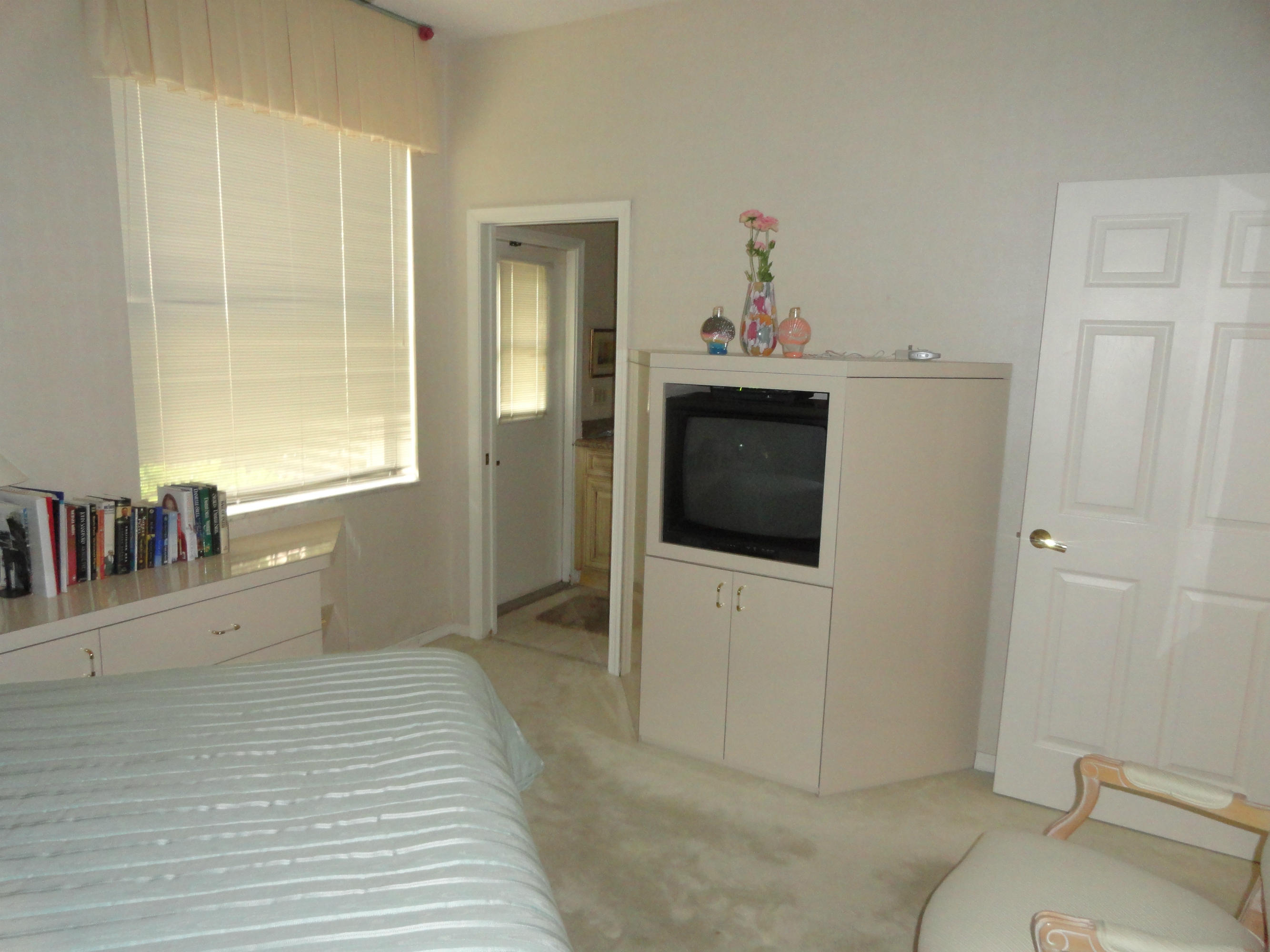 20036 Waters Edge Circle Boca Raton, FL 33434 - Photo 22 of 25 GUEST BEDROOM