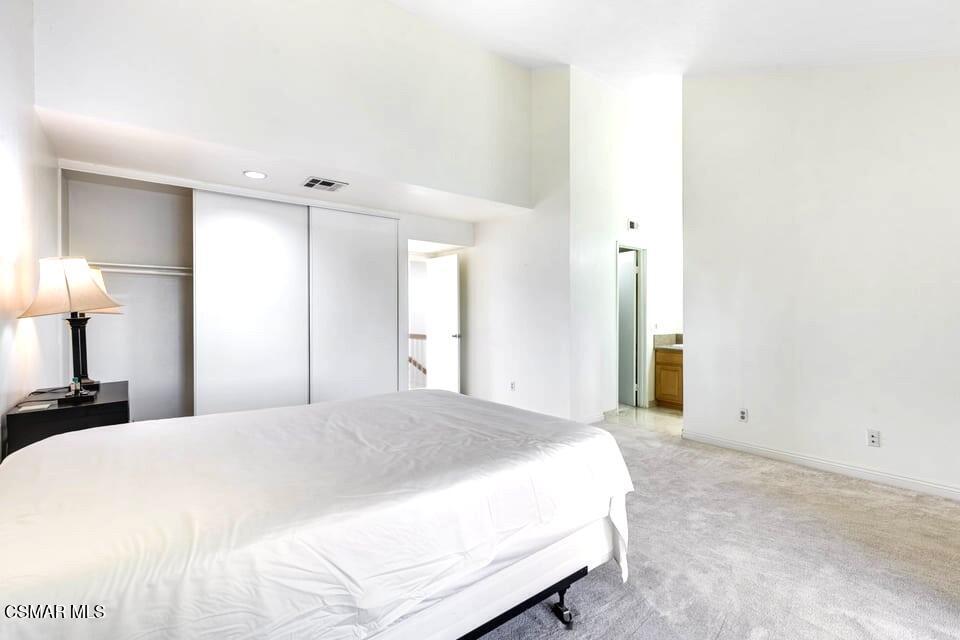 2831 Tapo Street Simi Valley, CA 93063 - Photo 27 of 37 34