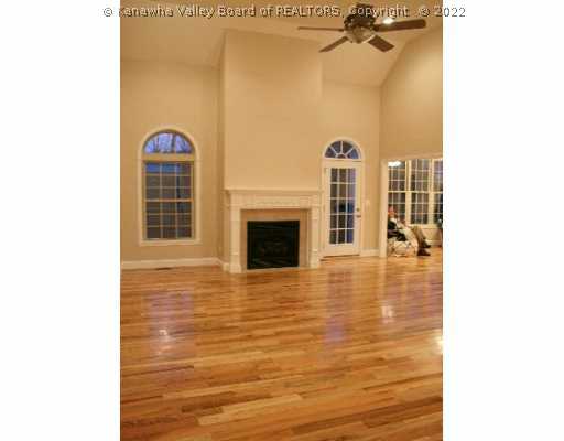4025 Ridgeview Lane Hurricane, WV 25526 - Photo 2 of 8 Den/Family/Great Room.
