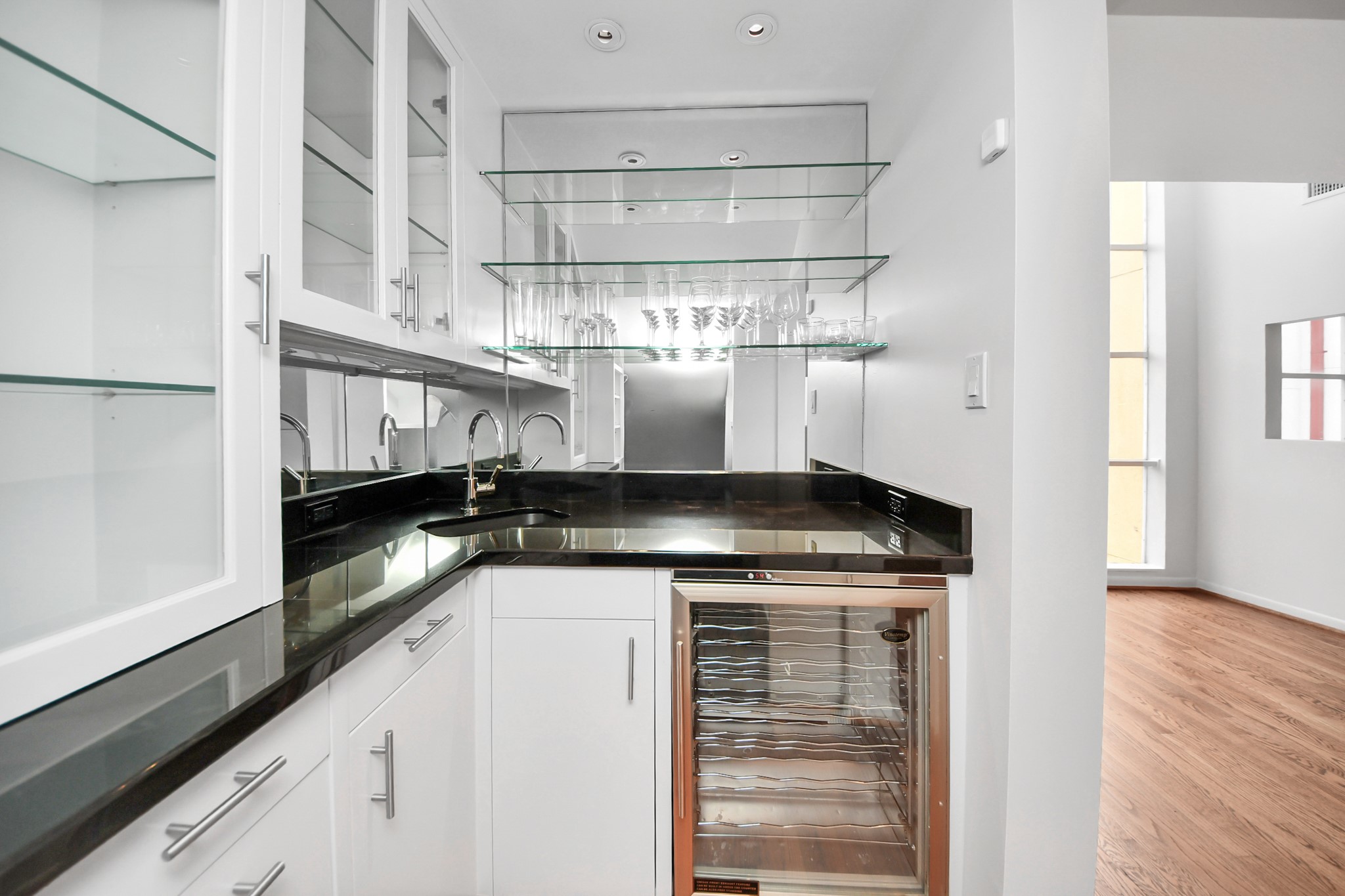 6402 Taggart Street Houston, TX 77007 - Photo 14 of 33