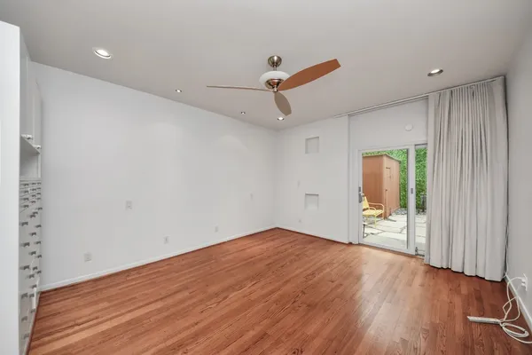 $750,000 | 6402 Taggart Street, Houston, TX 77007