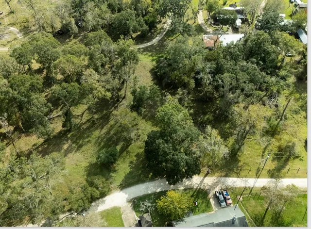 $210,000 | 911 County Road 911, Brazoria, TX 77422