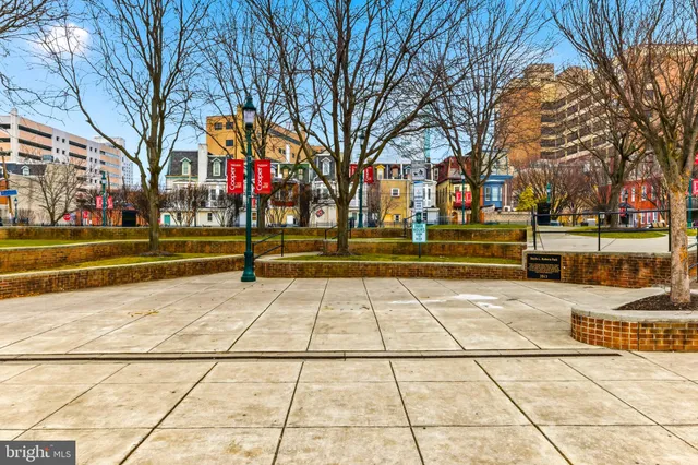 $365,000 | 576 Washington Street, Camden, NJ 08103