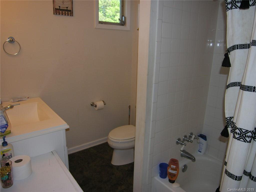 295 Jake Tucker Road Midland, NC 28107 - Photo 9 of 24 Gallery Image 9